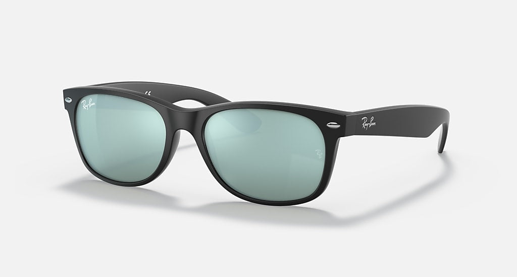 RAY-BAN NEW WAYFARER FLASH MATTE BLACK/SILVER FLASH, 52