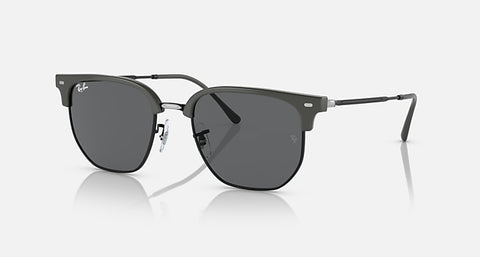 RAY-BAN NEW CLUBMASTER POLISHED GREY ON BLACK/DARK GREY, 53