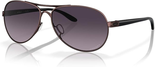 OAKLEY WOMEN'S FEEDBACK AVIATOR SUNGLASSES, SATIN GRENACHE/PRIZM BLACK GRADIENT, OO4079 59