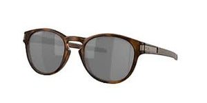 OAKLEY MEN'S OO9265 LATCH OVAL SUNGLASSES, MATTE BROWN TORTOISE/PRIZM BLACK, 53