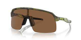 OAKLEY MEN'S OO9463A SUTRO LITE LOW BRIDGE FIT RECTANGULAR SUNGLASSES, MATTE TRANSPARENT FERN SWIRL/PRIZM BRONZE, 39