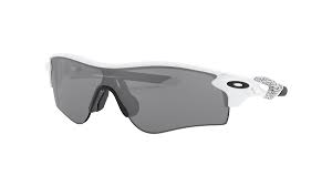 OAKLEY MEN'S OO9206 RADARLOCK PATH LOW BRIDGE FIT RECTANGULAR SUNGLASSES, MATTE WHITE/SLATE IRIDIUM, 38