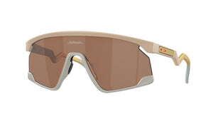 OAKLEY UNISEX SUNGLASSES MATTE TERRAIN TAN FRAME, PRIZM TUNGSTEN LENSES, 39